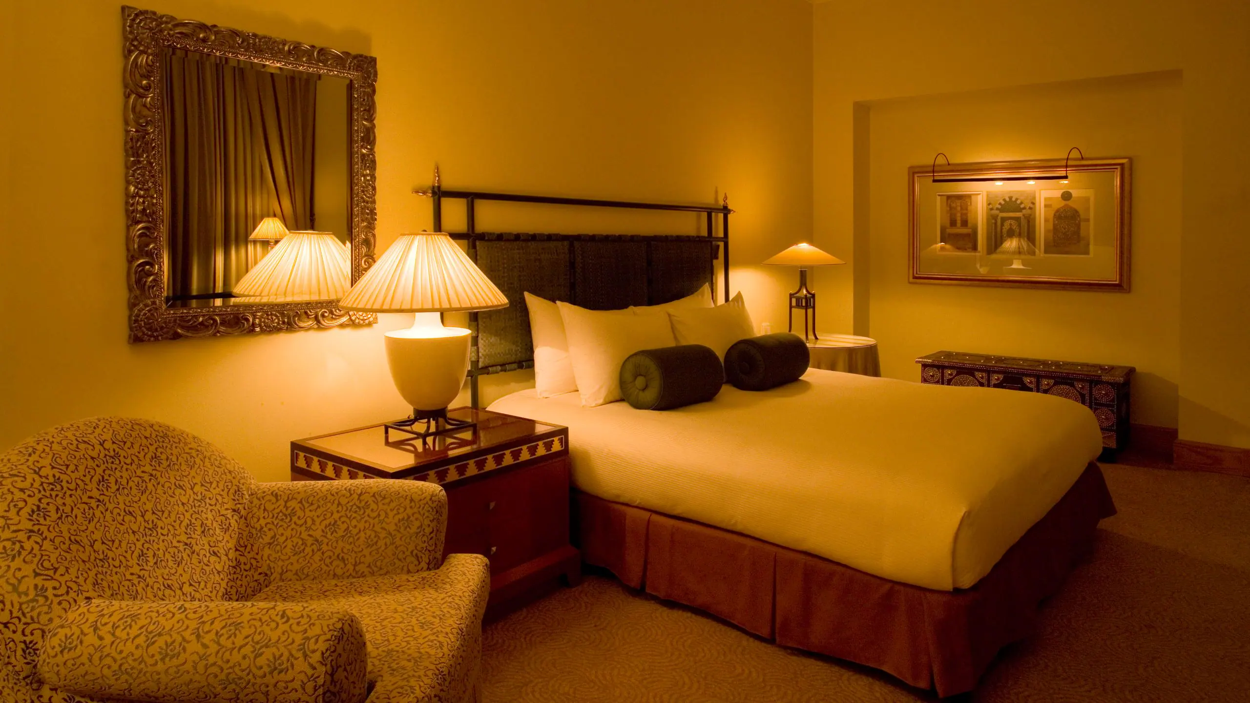 1 King Bed
